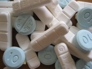 What do anavar pills look like